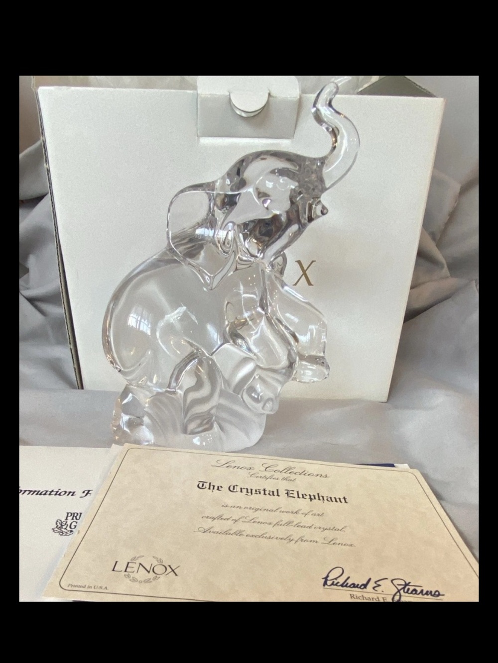 Lenox Crystal Elephant Figurine - Clear with Frosted bottom